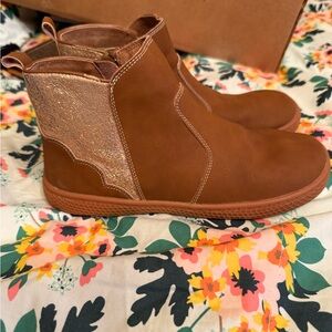 Livie & Luca Brown and Gold Kids Boots